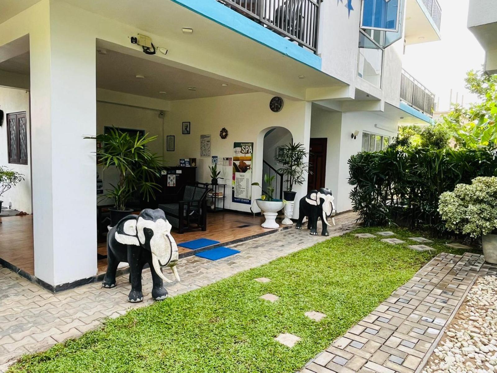 Nebula Residence Negombo Ngoại thất bức ảnh